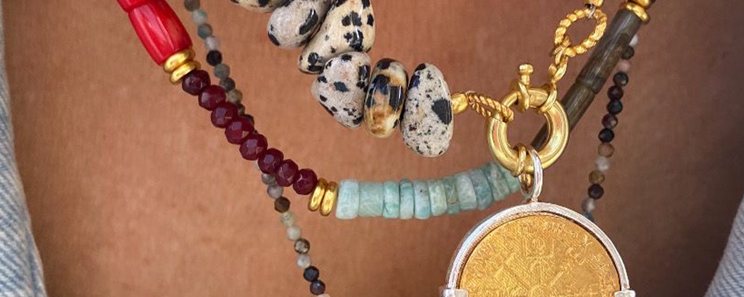 Sieradentrends dit najaar: Statement kettingen, chunky armbanden en ring stacking