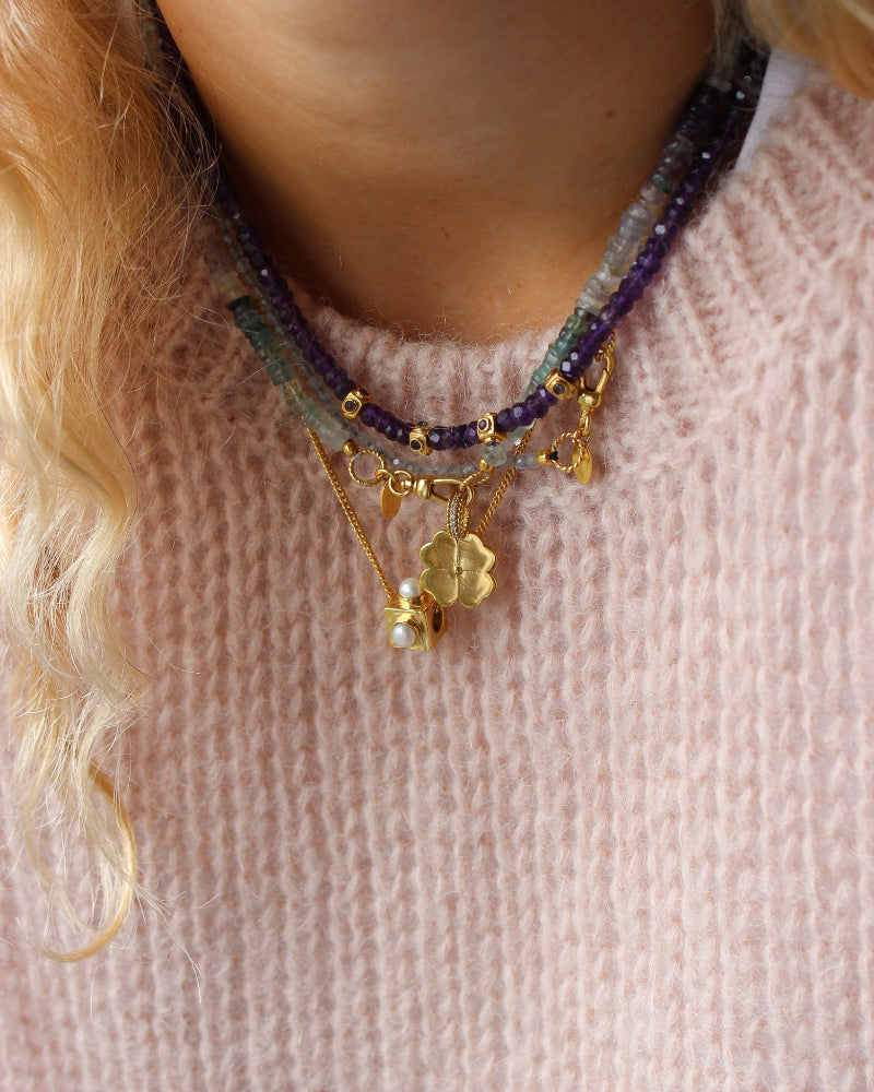 Fijne Edelstenen Ketting Edelstenen Ketting Amethist gouden klaver bedel zirkonia gouden kraalbedel parel fijne gourmet ketting