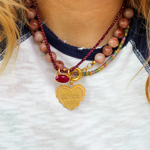 Gouden LOVE Hart Bedel en bal ketting