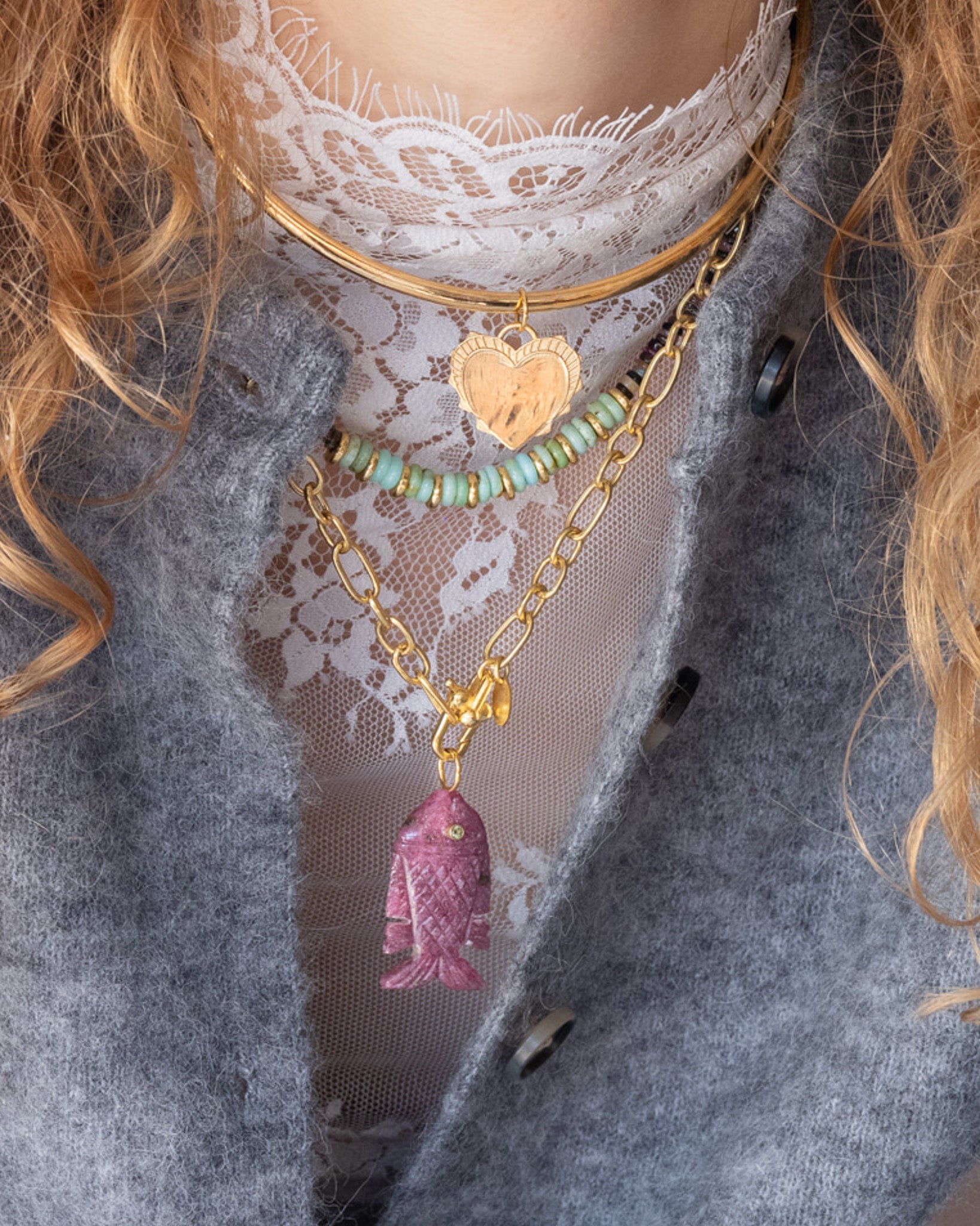Gouden Schakelketting En Rhodonite Vis