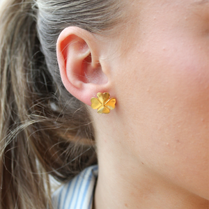 Gouden Studs Klavertje Vier