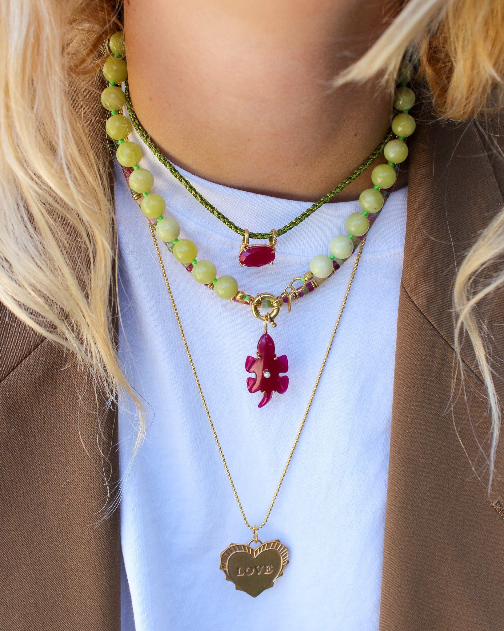 Groene ketting met ruby salamander