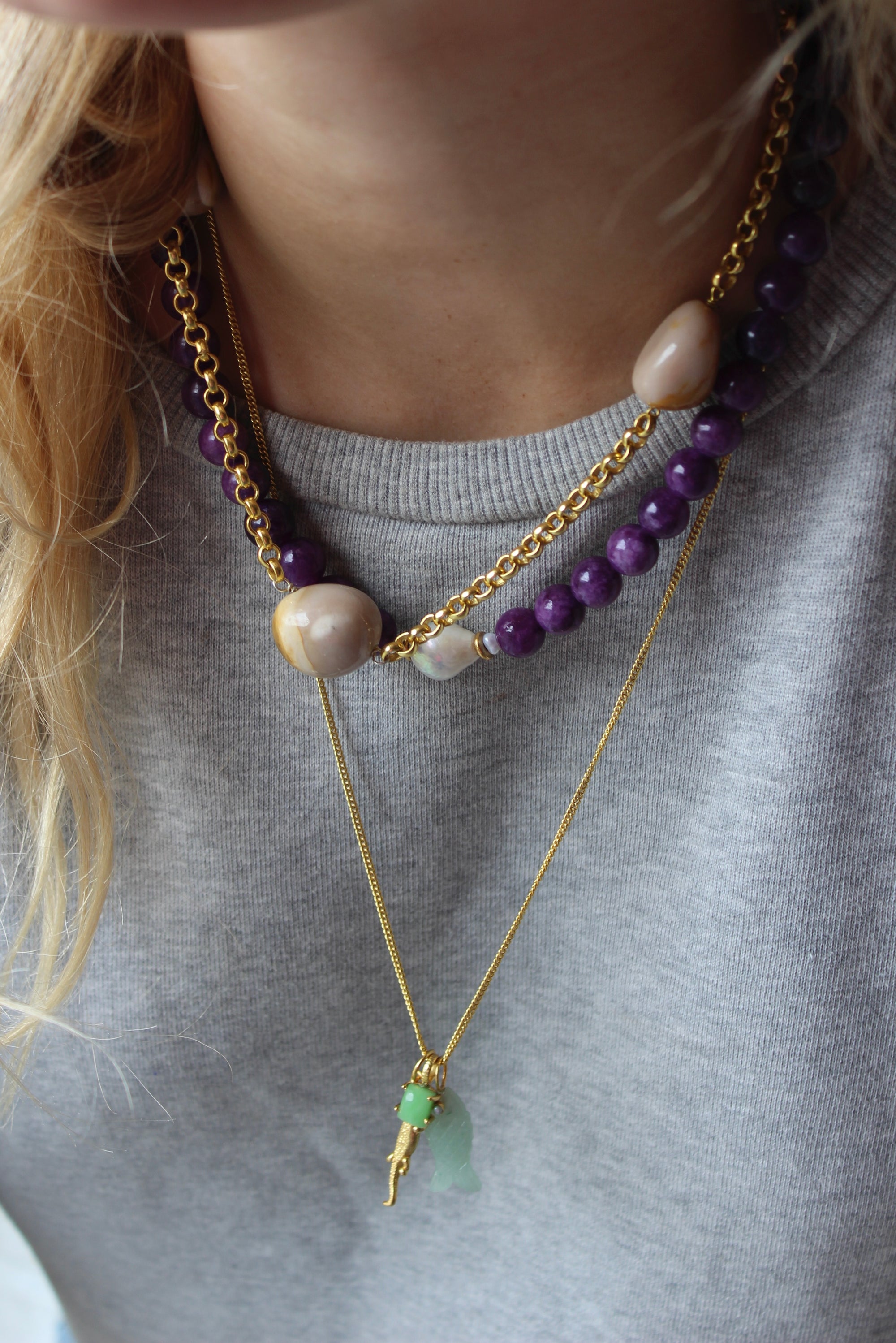 Gold Necklace with Agate Stones