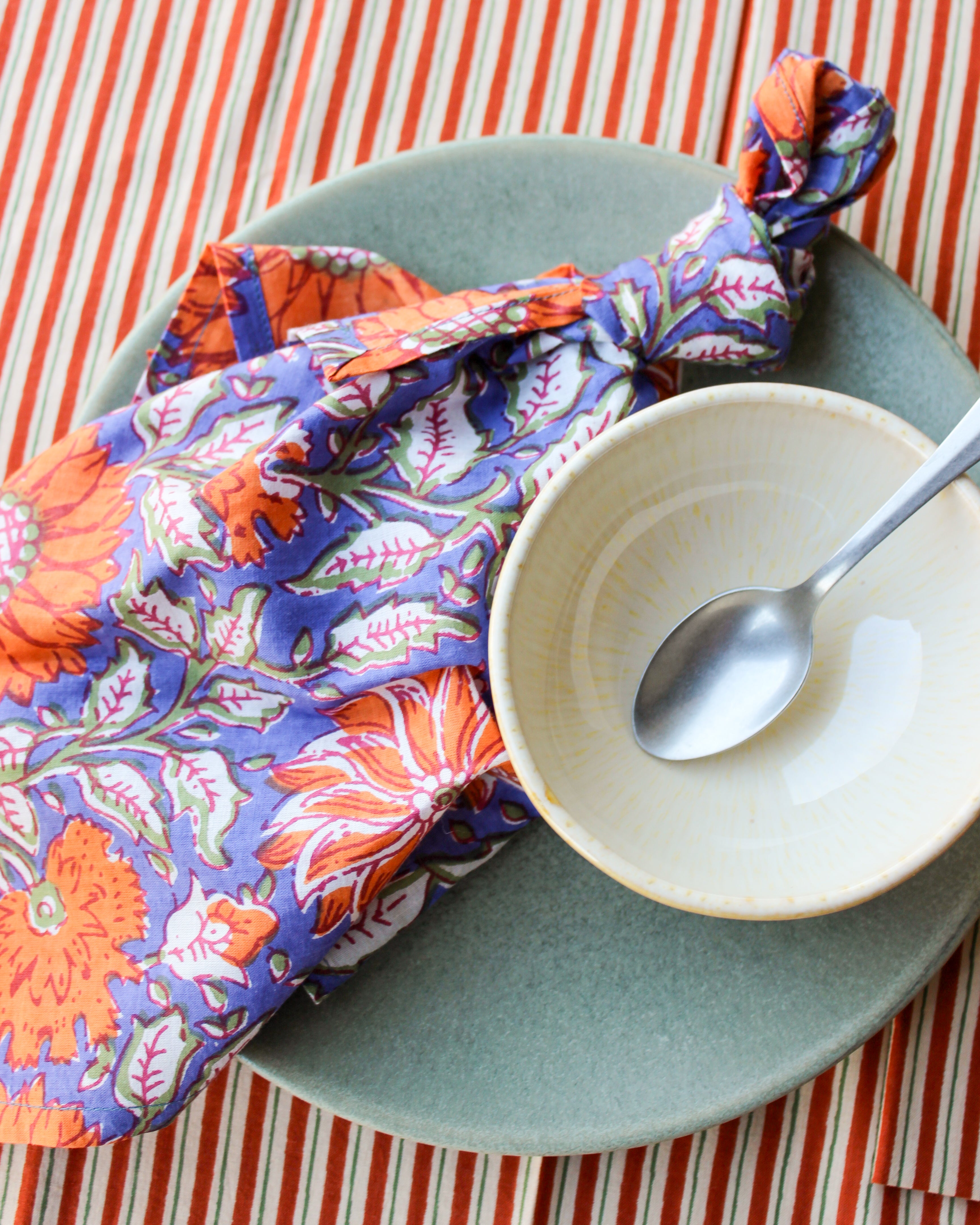 Katoenen Servetten Bloem Paars en streep rood