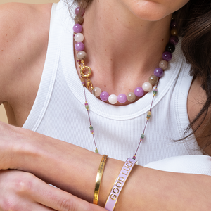 Lila Emaille Bangle Good Luck