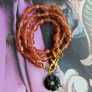 Zwarte Onyx Bloem En Perzik Ketting