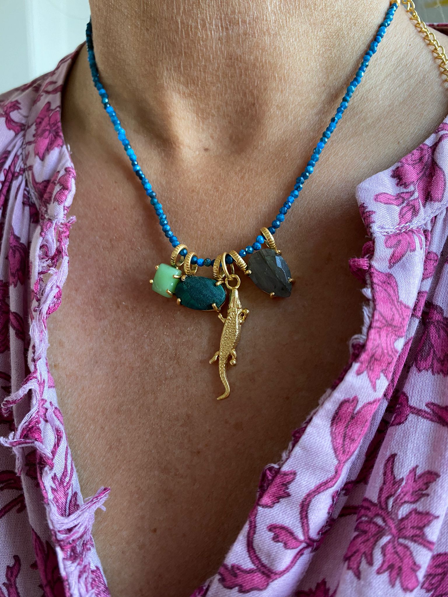 blauwe agaat edelsteen ketting met bedels