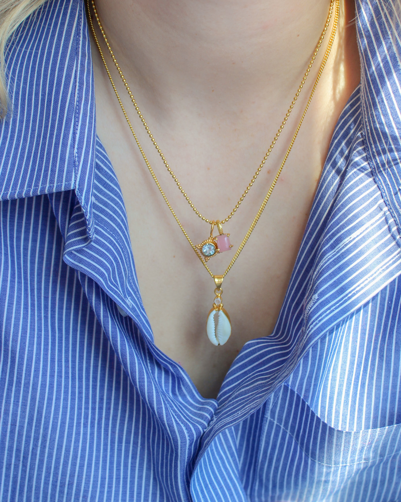 gouden ketting met schelp bedel