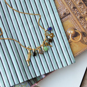 gouden ketting met bedels