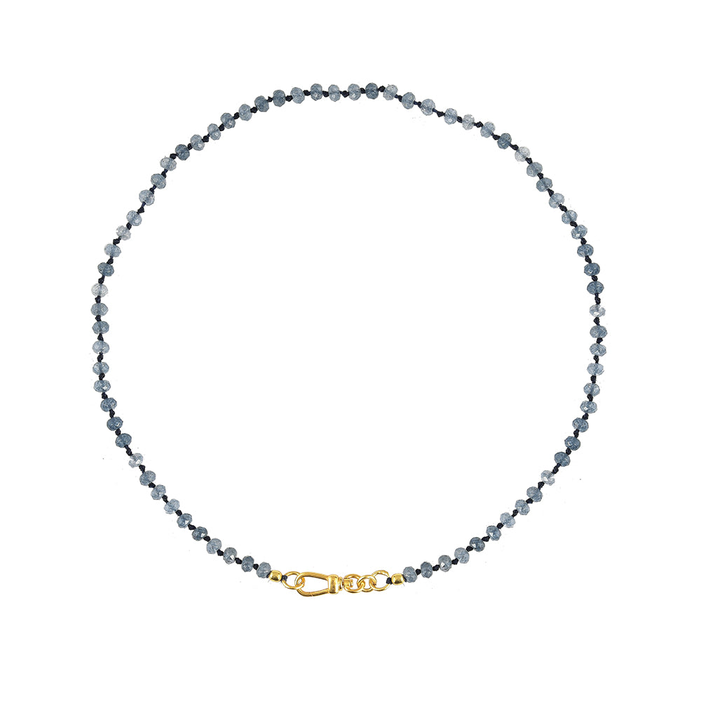 handgeknoopte blauwe jade ketting