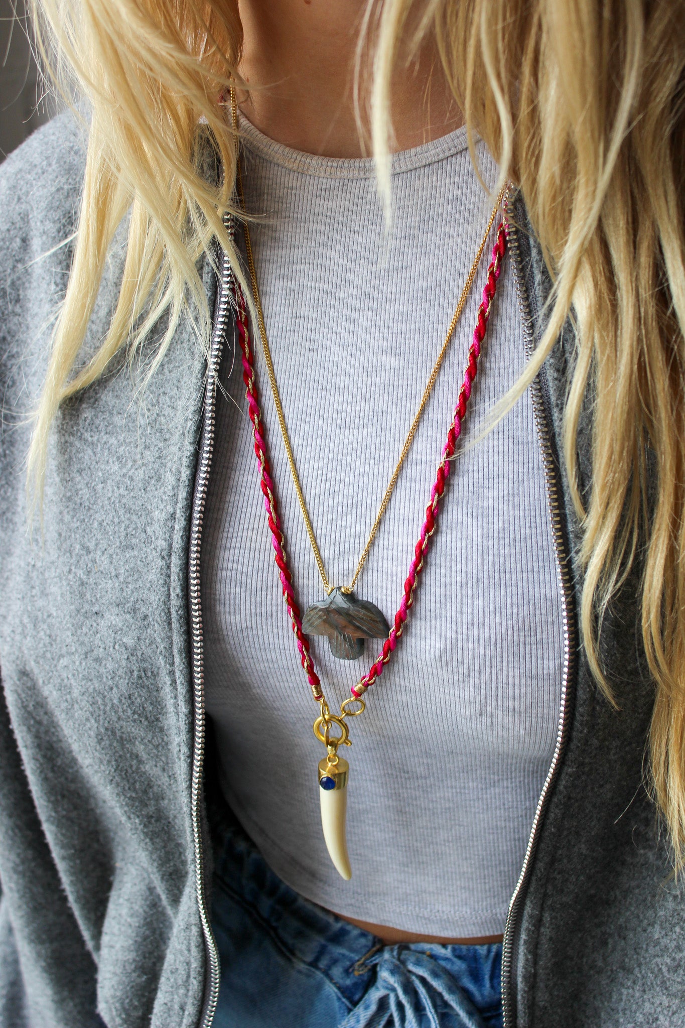 roze rood satijn ketting met slot