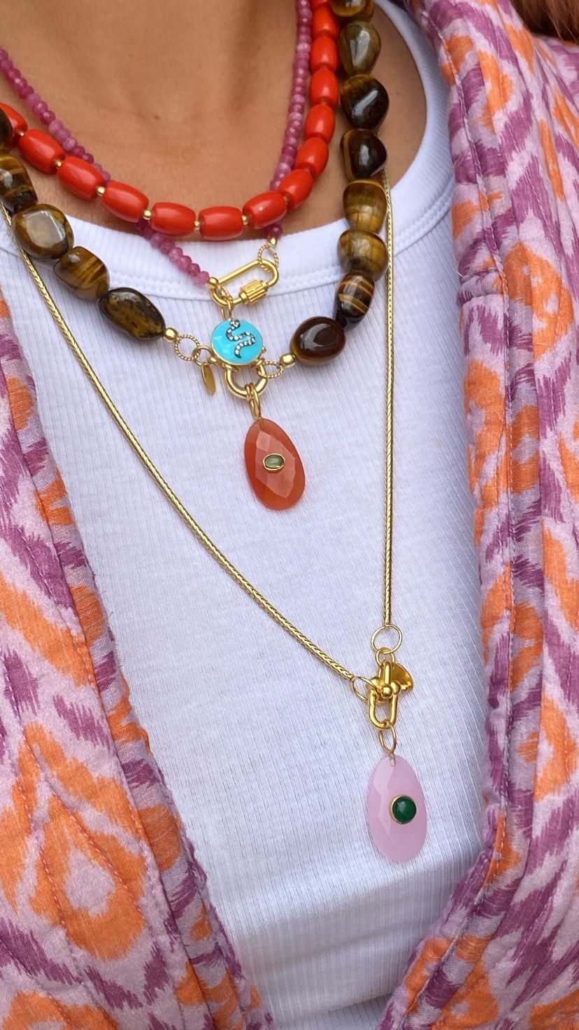 ruby edelstenen ketting