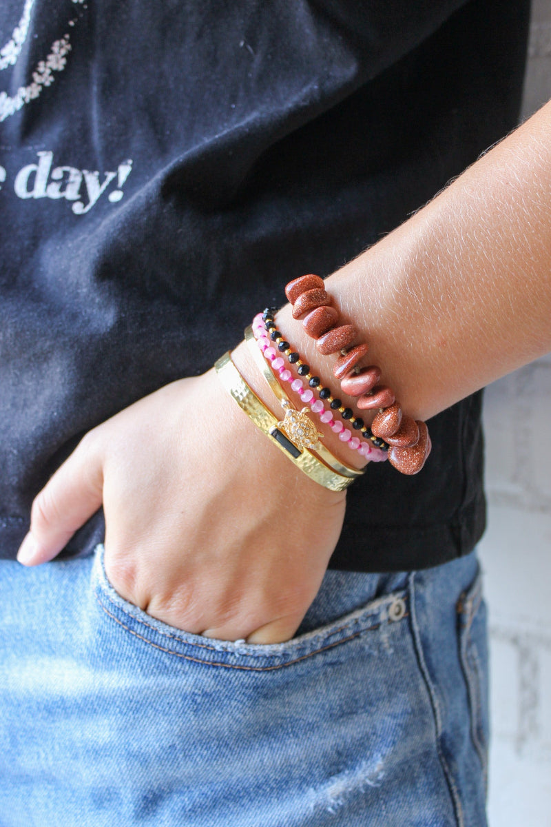 zonnesteen armband geknoopt